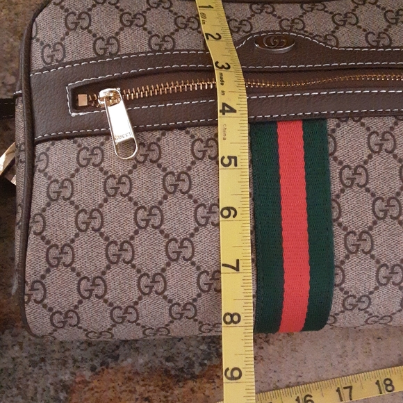 Vintage Crossbody Purse - Picture 7 of 9
